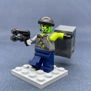 乐高lego 超级特工 人仔 uagt004 硫酸亚当 70160 含武器箱子