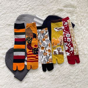 可爱两指袜圣诞袜小鹿糖果卡通个性小花中筒分趾袜女二趾袜堆堆袜