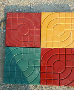 25x25广场防滑地砖别墅院子文化砖透水泥砖彩色方砖人行道红阶砖
