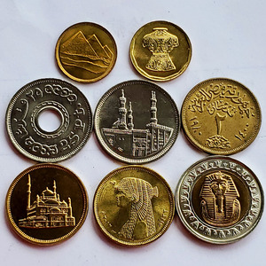 埃及8枚套硬币 含双色币 金字塔 宝瓶清真寺  收藏外国钱币