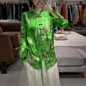 时尚改良唐装蚕丝立领中式上衣女中国风提花绿色真丝衬衫宽松气质