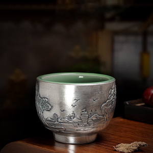 景德镇手工纯银鎏银重工浮雕茶杯个人专用龙泉青瓷主人杯大师手作