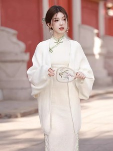 2023秋冬季旗袍披肩外套白色针织开衫素雅斗篷日常可穿复古高级感