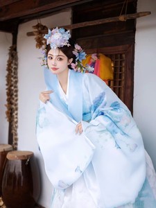 延吉旅拍写真朝鲜族服装公主小姐宫廷女结婚礼服大长今传统韩服