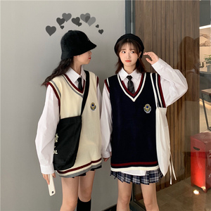 马甲衬衫两件套女日系学生学院风套装英伦风内搭叠穿针织背心毛衣