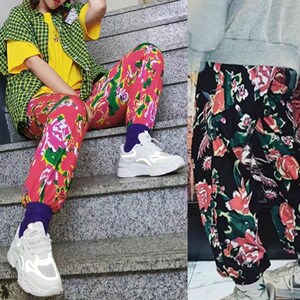 东北大红花裤子