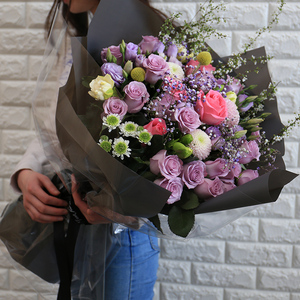 每周上款超大玫瑰花束送女朋友生日鲜花速递同城苏州送花上门花店