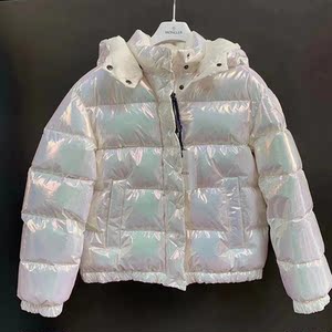 秋冬款男女童蒙口羽绒服国内代购moncler炫彩白连帽加厚羽绒外套