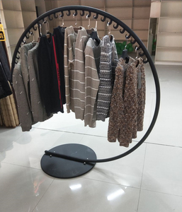 铁艺圆弧形中岛架落地服装店货架c型挂衣架衣服陈列架商场架子
