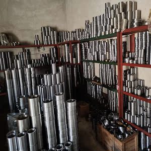 泵密封环填料压盖 离心抽水泵 铸铁配件厂家标准尺寸轴保护套锁母