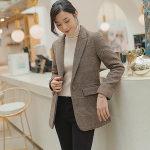 西服大衣女短格子