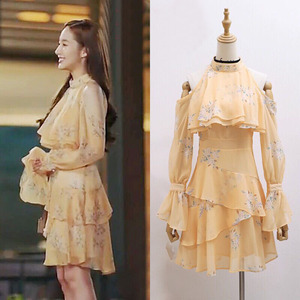 韩剧金秘书金微笑女主角朴敏英同款连衣裙雪纺印花露肩收腰碎花裙