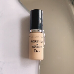 国内专柜中小样 dior迪奥凝脂恒久粉底液1n 5ml 促销装 分装试色