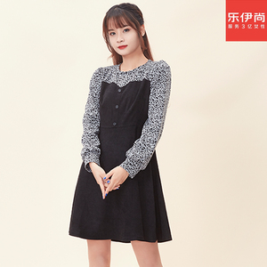 les乐伊尚时尚女装冬季新款豹纹加三纽扣设计连衣裙