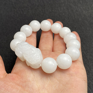 天然和田玉貔貅手串珠串女款天然玉石正品手链配珠背钱转运圆珠