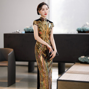 昊腾华族经典凤美旗女装冬季新款多彩丝绒亮片走秀旗袍裙复古修身