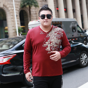 秋季男士加肥加大码青年英伦休闲v领霸气大龙印花长袖t恤衫潮胖子