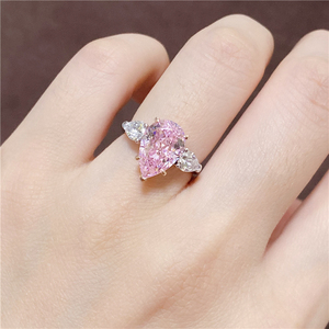 粉色水滴形戒指3克拉钻石食指戒梨形粉钻戒异形彩钻女戒订婚求婚