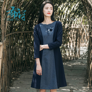 布符官方秋季新款原创复古时尚毛呢拼接气质修身长袖中长款连衣裙