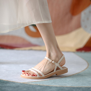 平底白色凉鞋女2022年夏季新款百搭温柔仙女风配裙子一字带罗马鞋