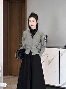韩版小众设计感洋气减龄流苏针织开衫女士春秋轻熟法式毛上衣外套