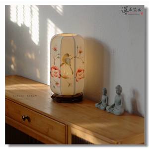 新中式手绘花鸟台灯古风卧室装饰真丝布艺床头灯氛围灯可充电遥控