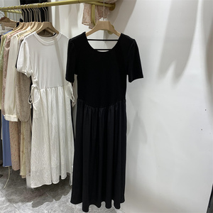 黑色连衣裙女2024夏季新款法式收腰后面镂空赫本风小黑裙气质长裙