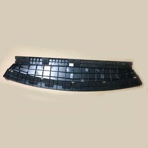 奇瑞艾瑞泽5前保险杠下护板艾瑞泽5前保下护板艾瑞泽5前杠下护板