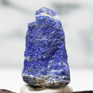 易晶缘天然青金石原石摆件矿物毛料水晶装饰造景石头蓝色