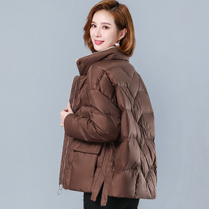 妈妈装2021新款短款羽绒棉服外套大码中老年女装棉袄秋冬轻薄棉衣
