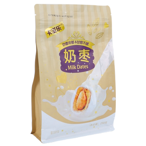 新货卡滋乐奶枣杏仁夹心奶粉红枣巴旦木奶酪泡芙网红奶油零食500g