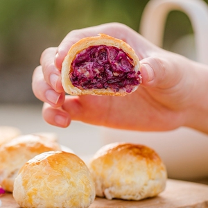 花满楼鲜花饼玫瑰饼正宗鲜花饼昆明人都选美食云南特产好吃美食