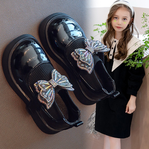 女童皮鞋2022春秋款新款儿童软底女孩加绒黑色秋冬大童小公主鞋子