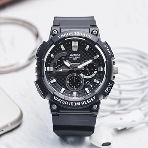 casio卡西欧经典三眼运动防水黑金双显手表 mcw-200h-9a/1a/2a