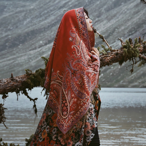 云南西藏青海湖茶卡旅游防晒围巾纱巾女复古红色民族风流苏披肩夏