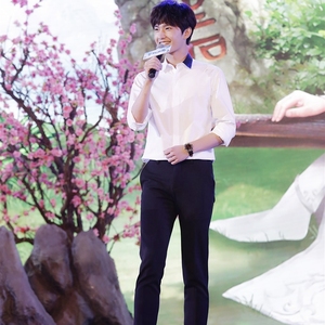 微微一笑很倾城杨洋肖奈同款秋弹力休闲西长裤子男小脚韩国修身潮