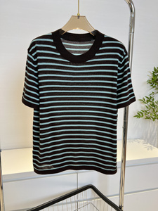 可可欧洲站 24夏新款高品质蚕丝羊毛T细腻柔软圆领拼色条纹针织衫