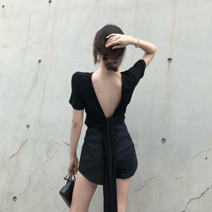 后背小心机露背上衣女生性感衣服镂空暴露漏背设计感t恤百搭宽松