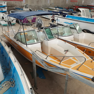 03米双模海钓船带驾驶台双挡风载客办玻璃钢船快艇厂家