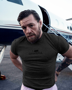 康纳麦格雷戈短袖