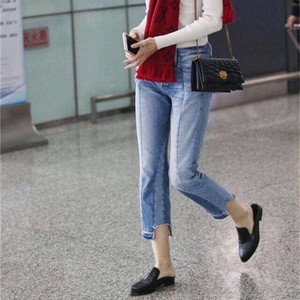 牛仔裤兜疯狂猜图_休闲牛仔裤兜纽扣背带裤