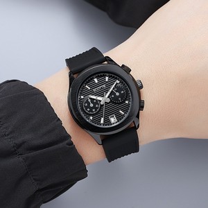 时尚多功能个性手表潮流气质男士手表男表胶带不锈钢表带十大品牌