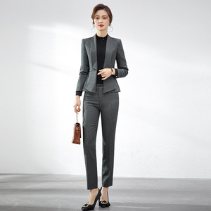 00babybaby_1984淘宝[折扣返场款]网红马甲西装外套女夏季缎面设计