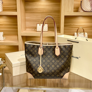 名牌包包女2022新款专柜正品时尚单肩包奢侈品大牌简约百搭手提包