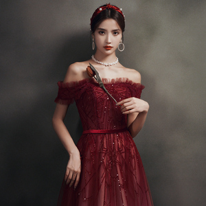 一字肩敬酒服新娘2020新款结婚酒红色长款显瘦气质订婚小个子礼服