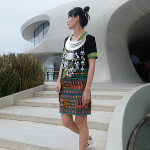 2022新款海南黎族服装筒裙套装黎锦服饰哈杞方言润赛方言美孚方言