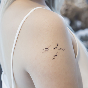 原创文艺海鸥唯美手臂锁骨性感纹身贴防水女持久男耳后清新潮个性