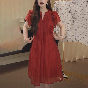 夏季红色连衣裙女2024新款高级感时尚宽松大码遮肚子显瘦气质裙子
