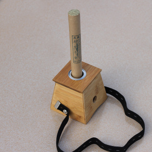 竹制艾灸盒随身灸单孔加厚磁吸款艾条器具家用温灸器单孔2孔3孔