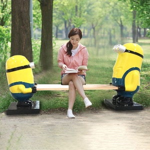 现代时尚商场玻璃钢休闲椅创意卡通小黄人座椅户外太空人儿童座凳